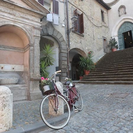 Relax Nel Borgo, La Fontana Apartment Кампаняно ди Рома Екстериор снимка